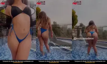İva Bikiniyle Havuzda Video Yapıyor