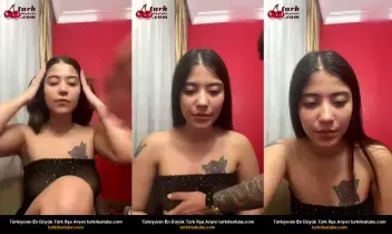 Seks Yıldızı Kandırmış Seks Arkadaşını Çıplak Gösteri Yapmaya Teşvik Ediyor