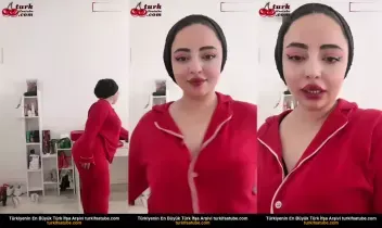 Üvey Kardeş Ceyda Sakso ile Evli Büyük Meme Bayan